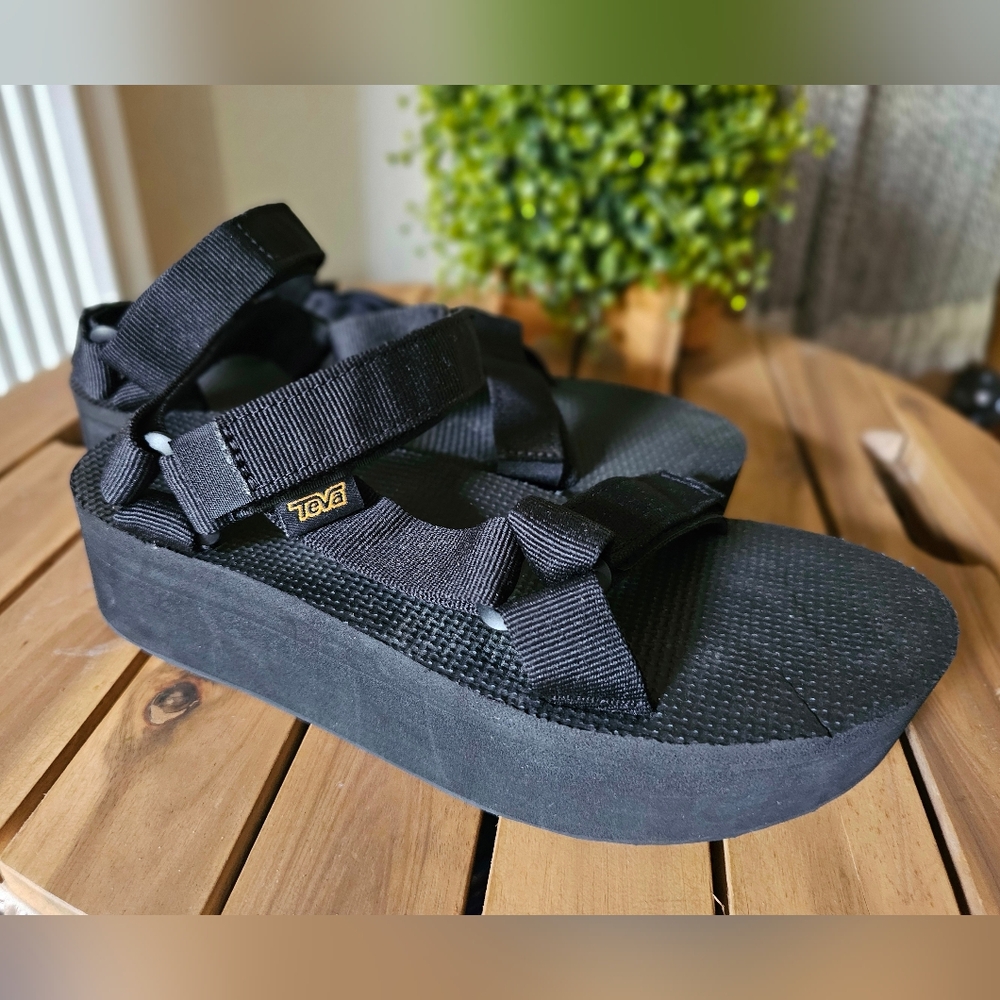 Teva Women's Black Strappy Platform Sandals